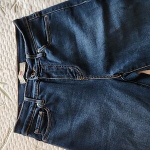 Red tab Levi's bootcut jeans Ladies size 6 Medium. Hi waist Mom jeans